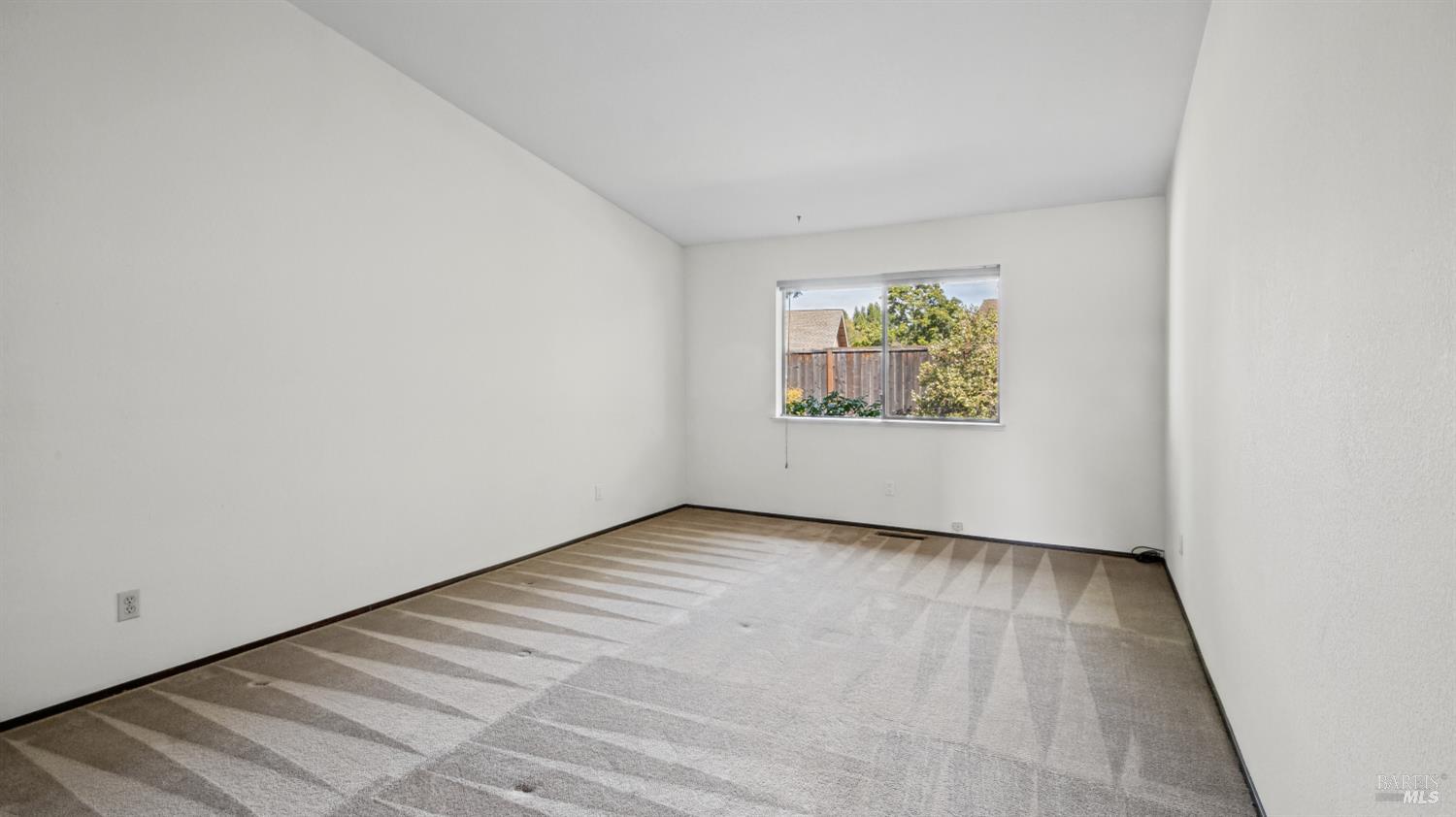 1567 Cerro Sonoma Circle Petaluma CA 94954