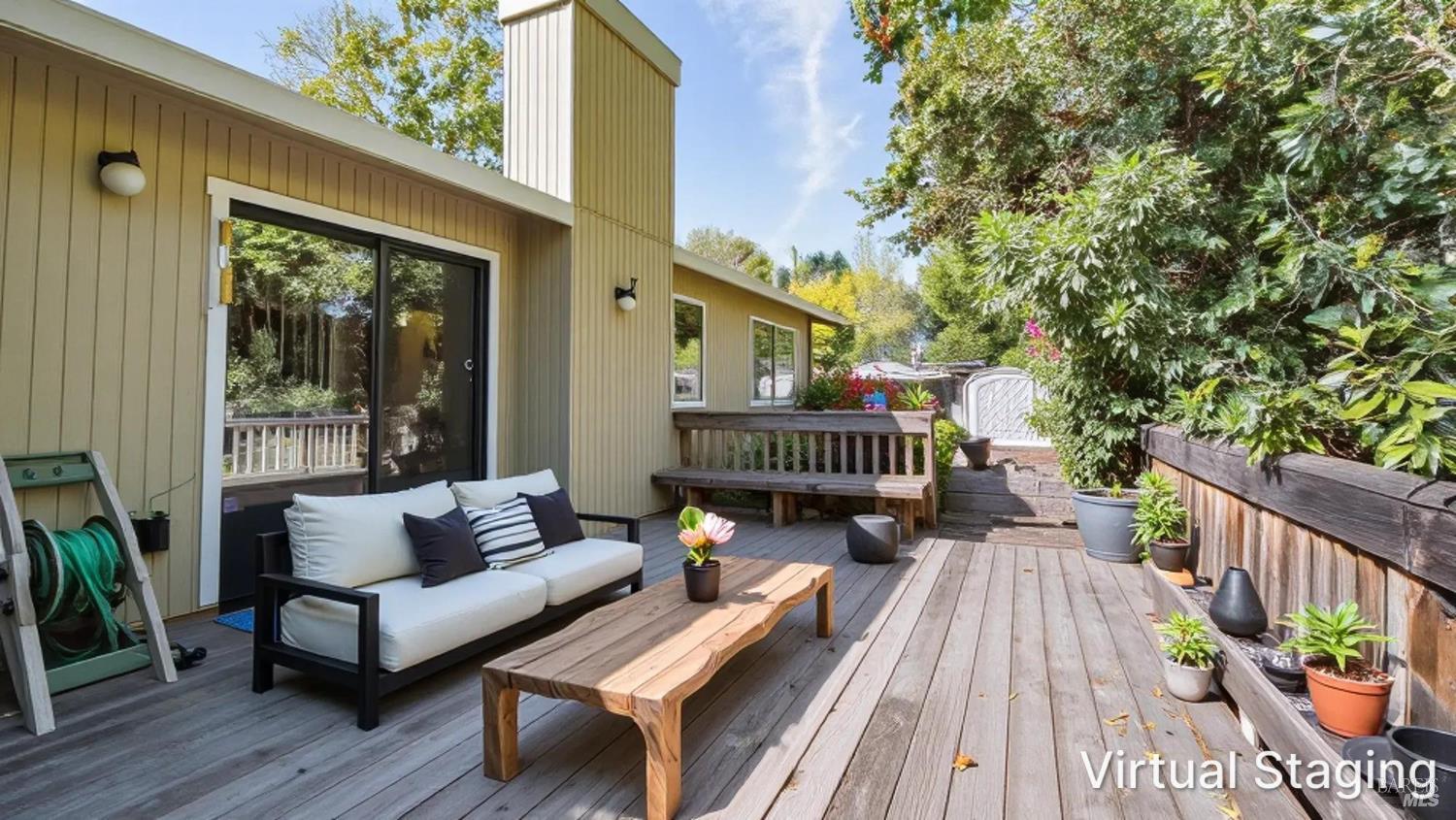 1567 Cerro Sonoma Circle Petaluma CA 94954