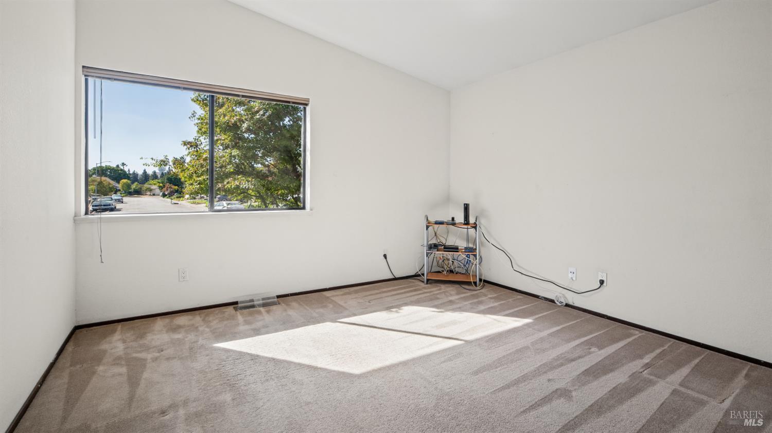 1567 Cerro Sonoma Circle Petaluma CA 94954