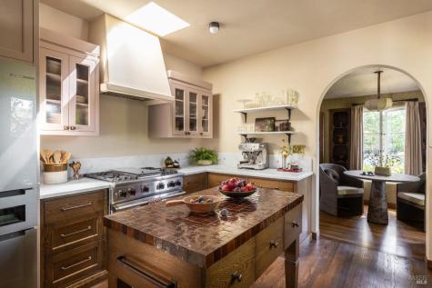 100 Meadowcroft Drive San Anselmo CA 94960