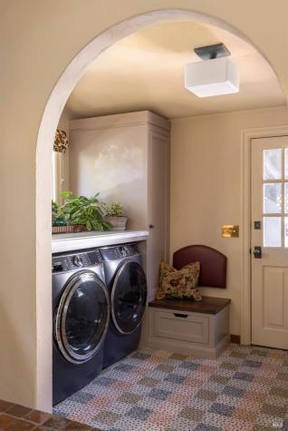 100 Meadowcroft Drive San Anselmo CA 94960