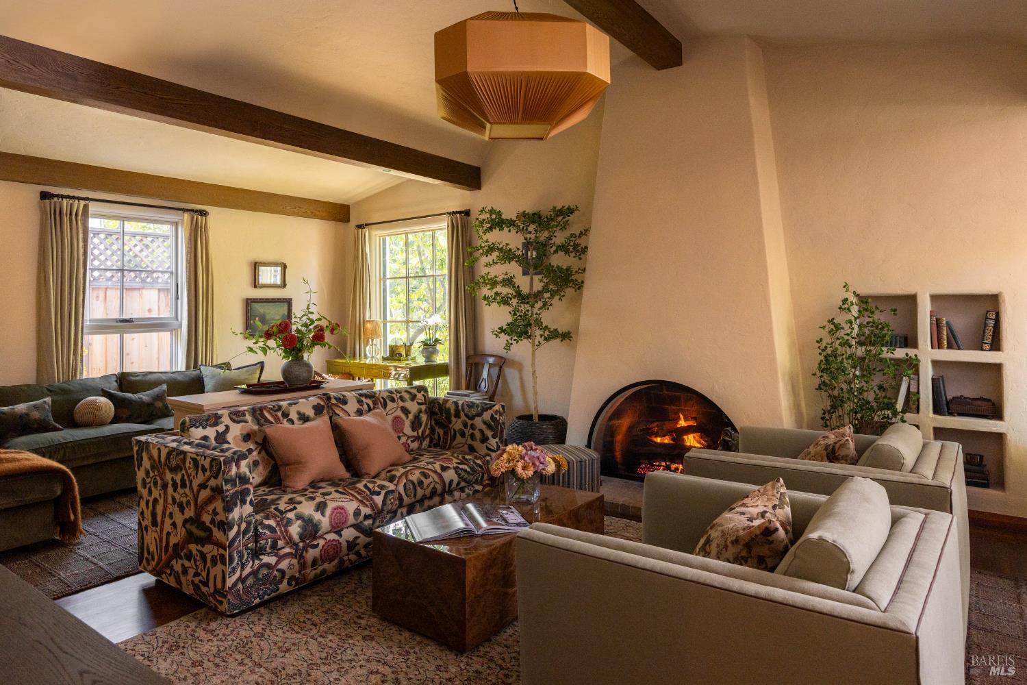 100 Meadowcroft Drive San Anselmo CA 94960