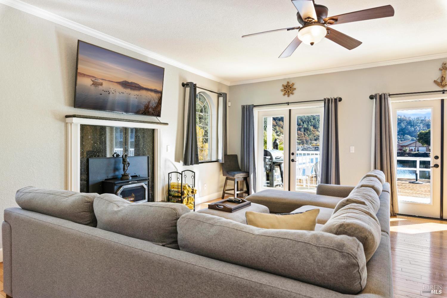 11115 Lakeshore Drive Clearlake CA 95424