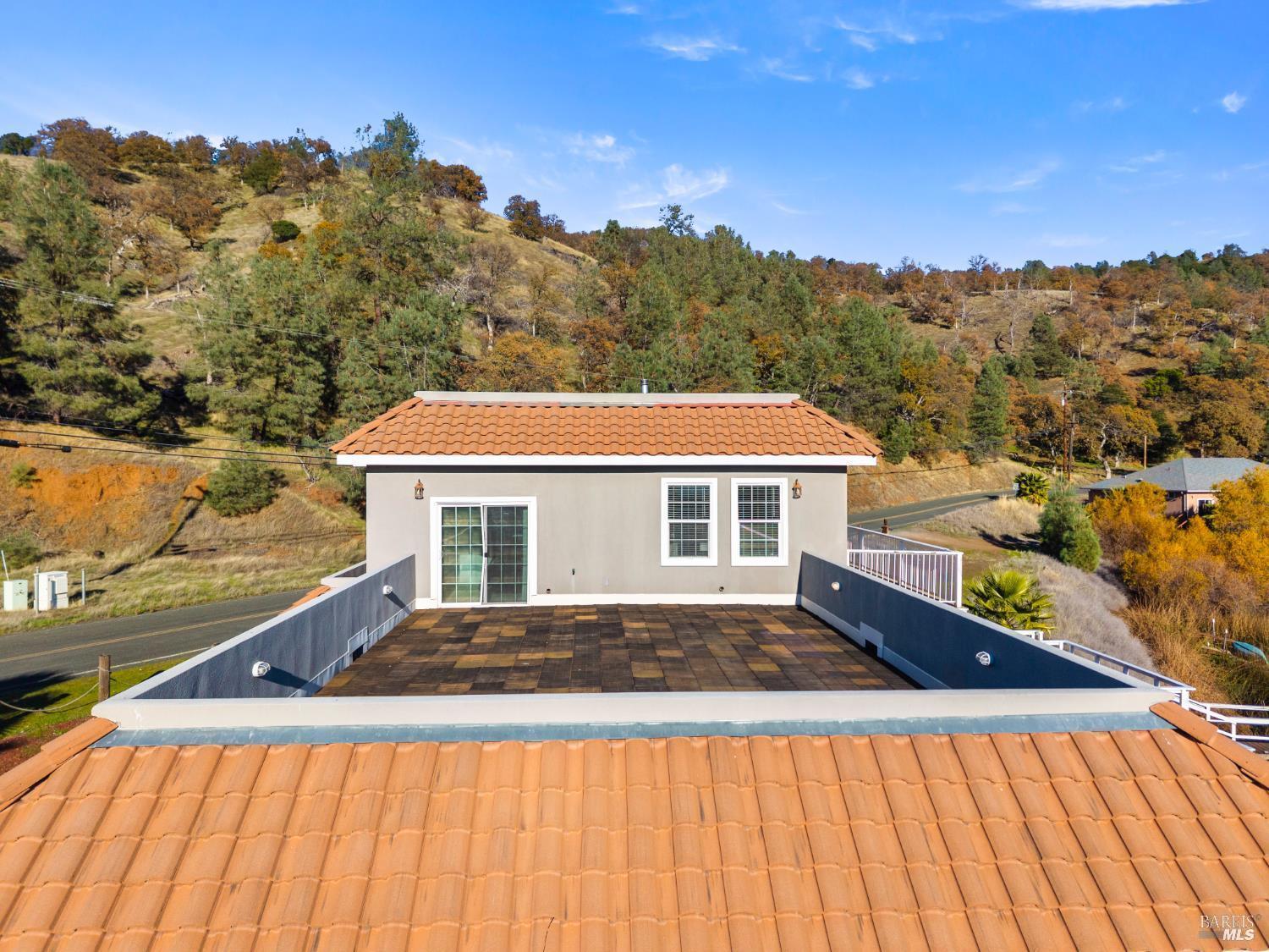 11115 Lakeshore Drive Clearlake CA 95424