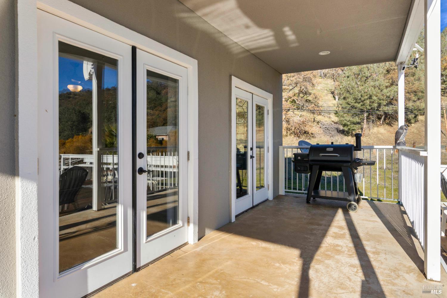 11115 Lakeshore Drive Clearlake CA 95424