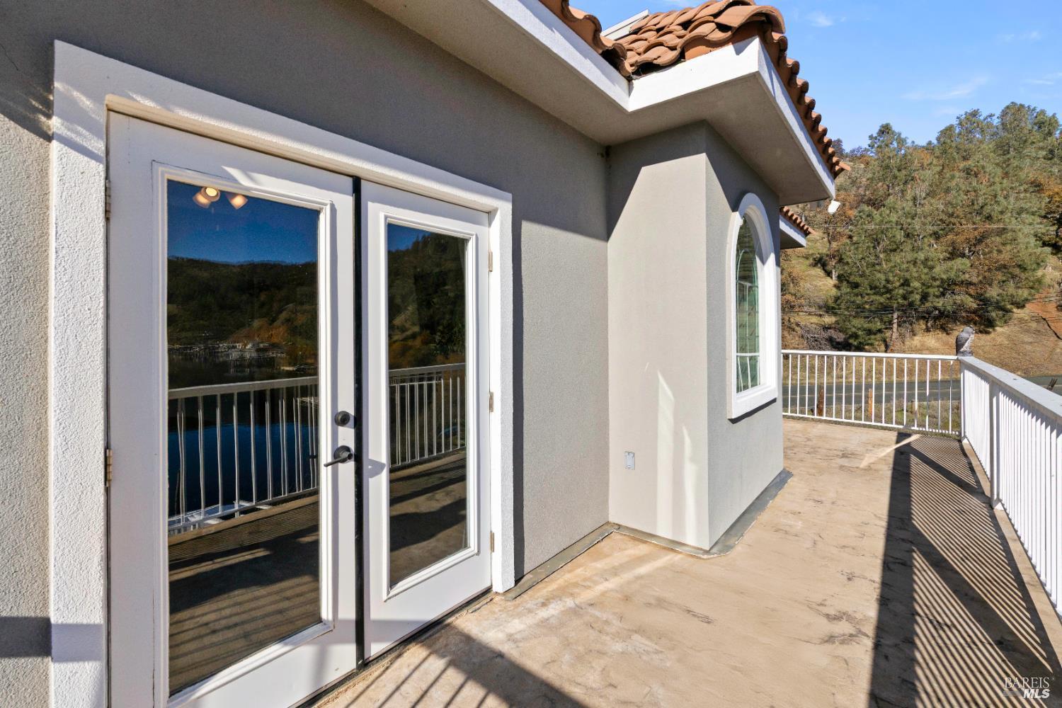 11115 Lakeshore Drive Clearlake CA 95424