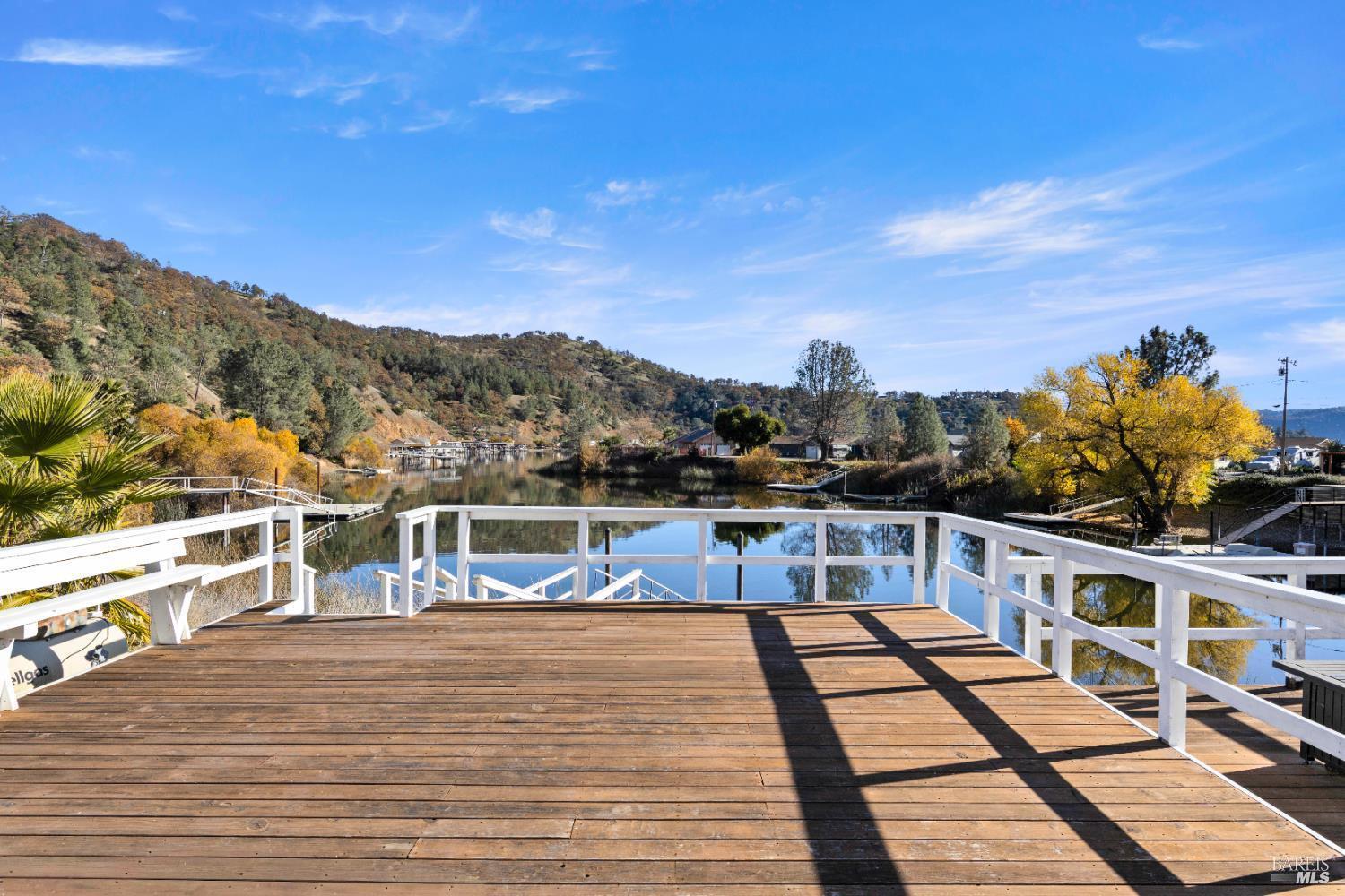 11115 Lakeshore Drive Clearlake CA 95424