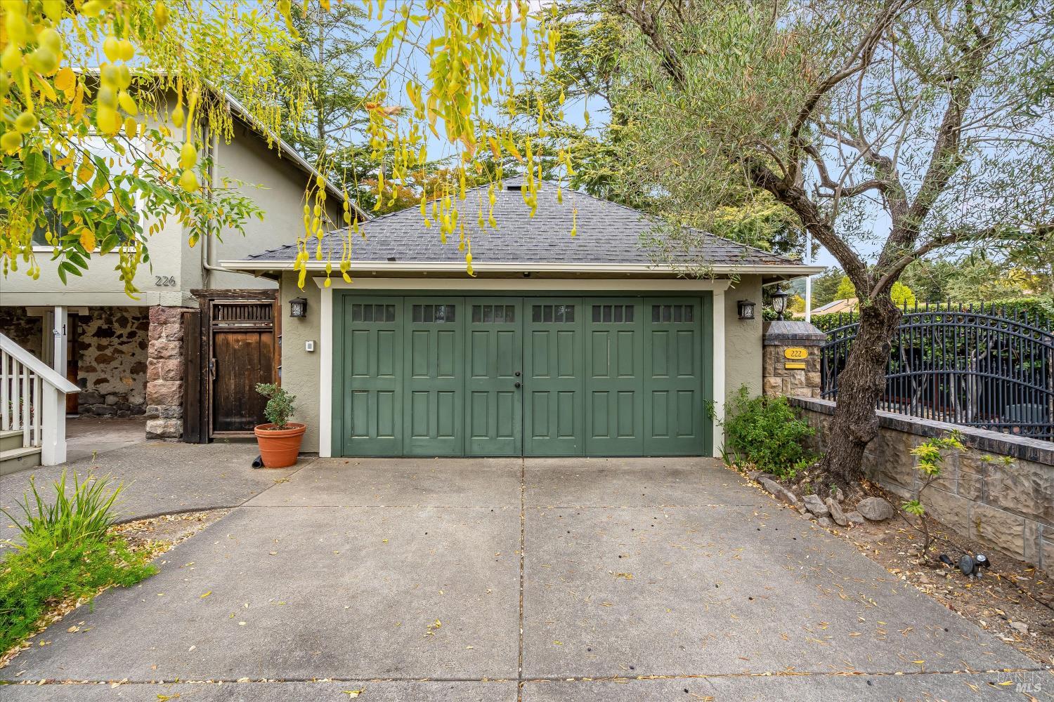 222-226 W Spain Street Sonoma CA 95476