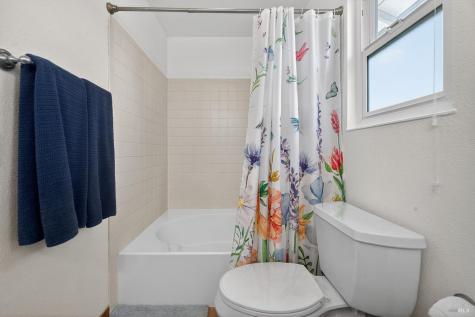 5410 Corbett Circle Santa Rosa CA 95403
