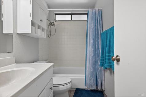 5410 Corbett Circle Santa Rosa CA 95403