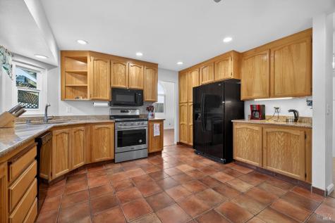 5410 Corbett Circle Santa Rosa CA 95403