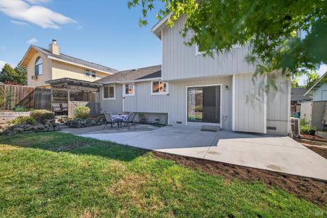 5410 Corbett Circle Santa Rosa CA 95403