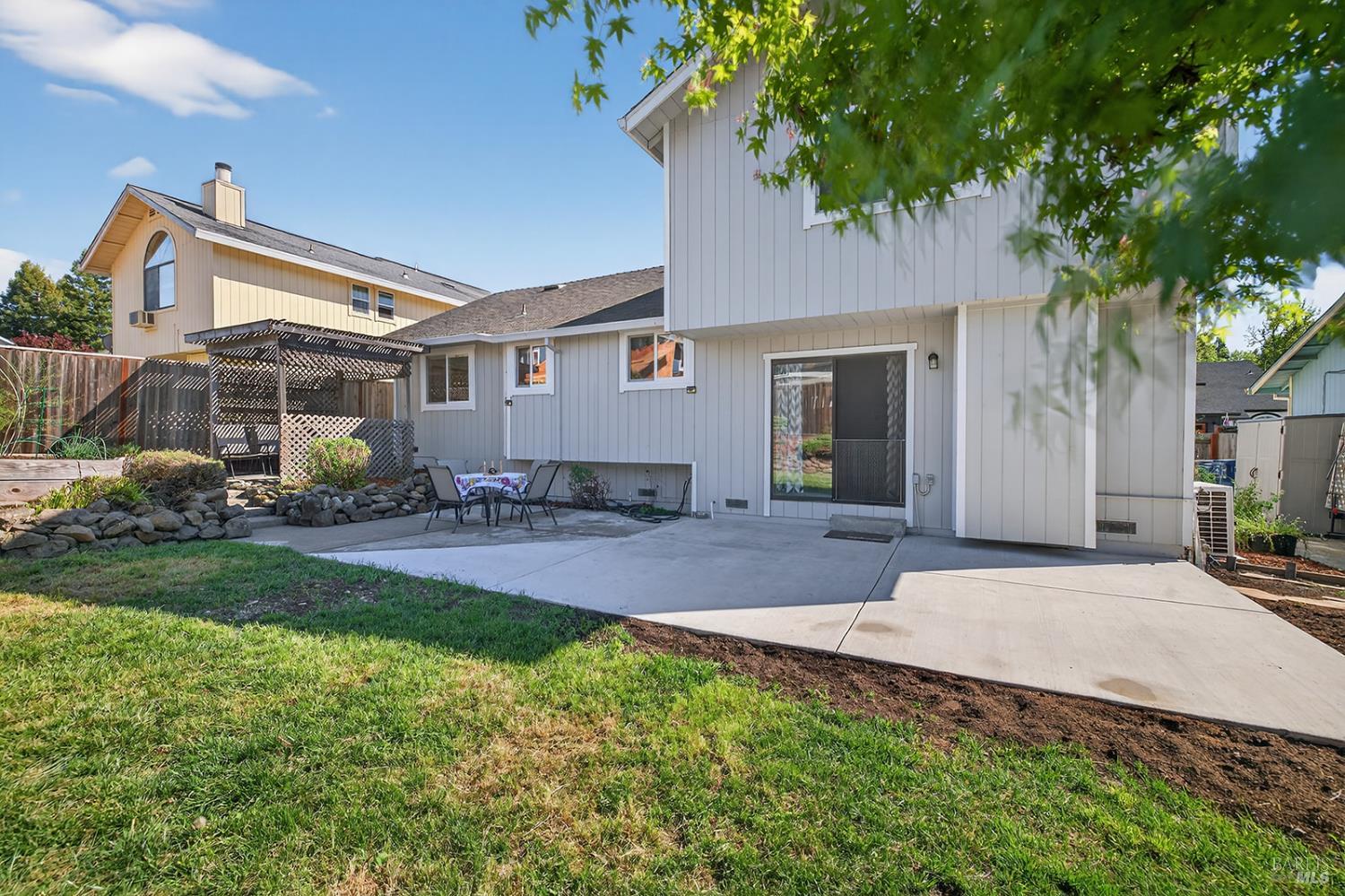 5410 Corbett Circle Santa Rosa CA 95403