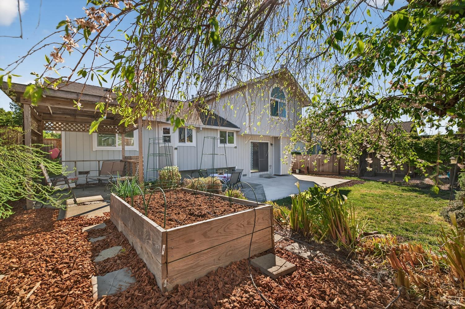 5410 Corbett Circle Santa Rosa CA 95403