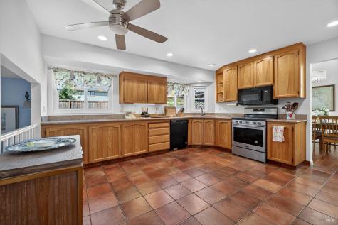 5410 Corbett Circle Santa Rosa CA 95403