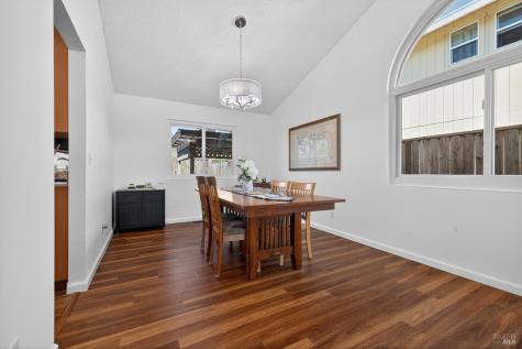 5410 Corbett Circle Santa Rosa CA 95403