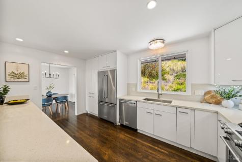 359 Via La Cumbre Street Greenbrae CA 94904