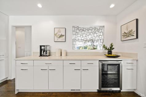 359 Via La Cumbre Street Greenbrae CA 94904