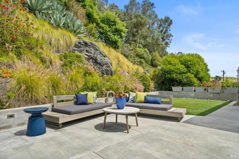 359 Via La Cumbre Street Greenbrae CA 94904