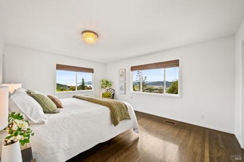 359 Via La Cumbre Street Greenbrae CA 94904