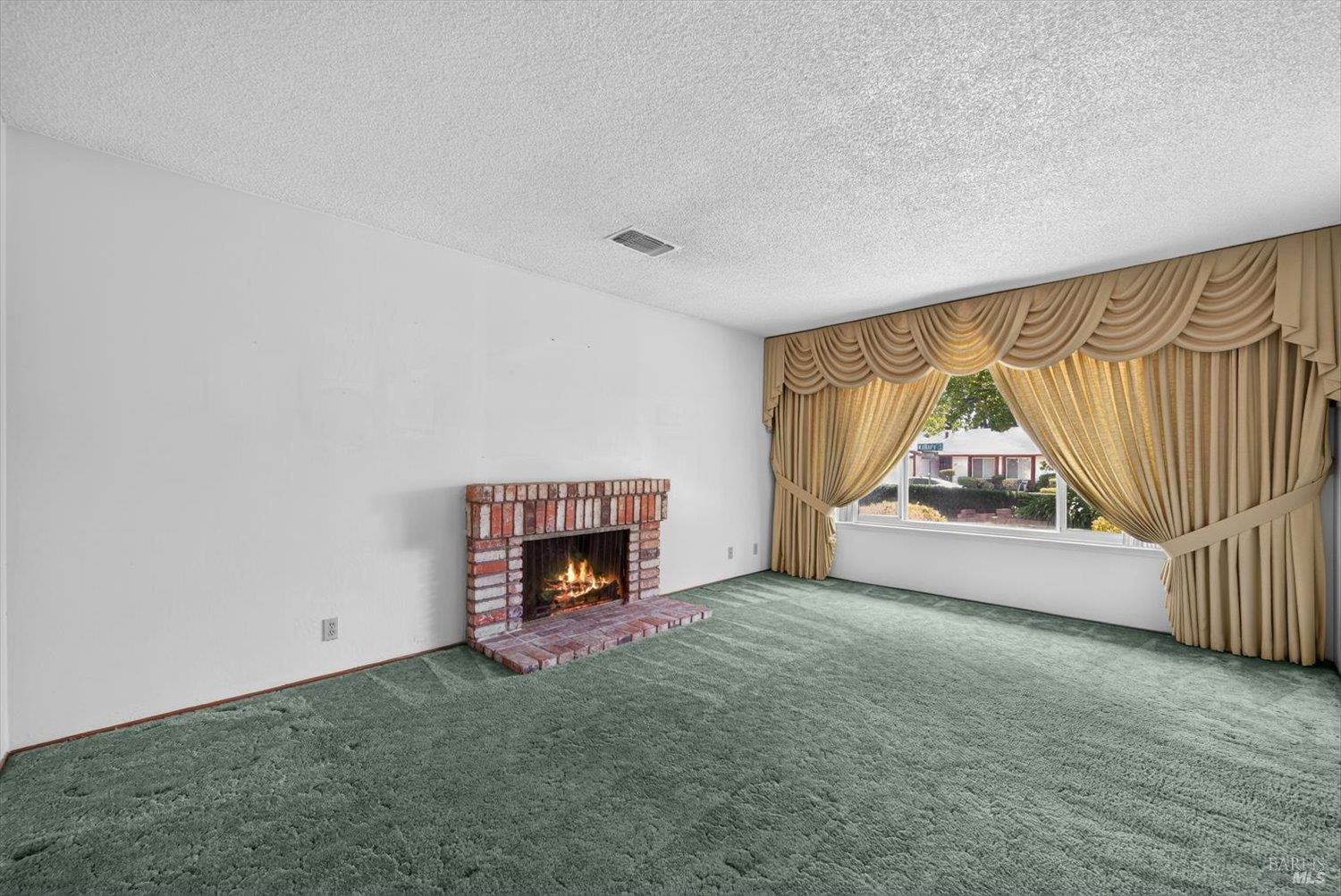 554 Asbury Lane Fairfield CA 94533