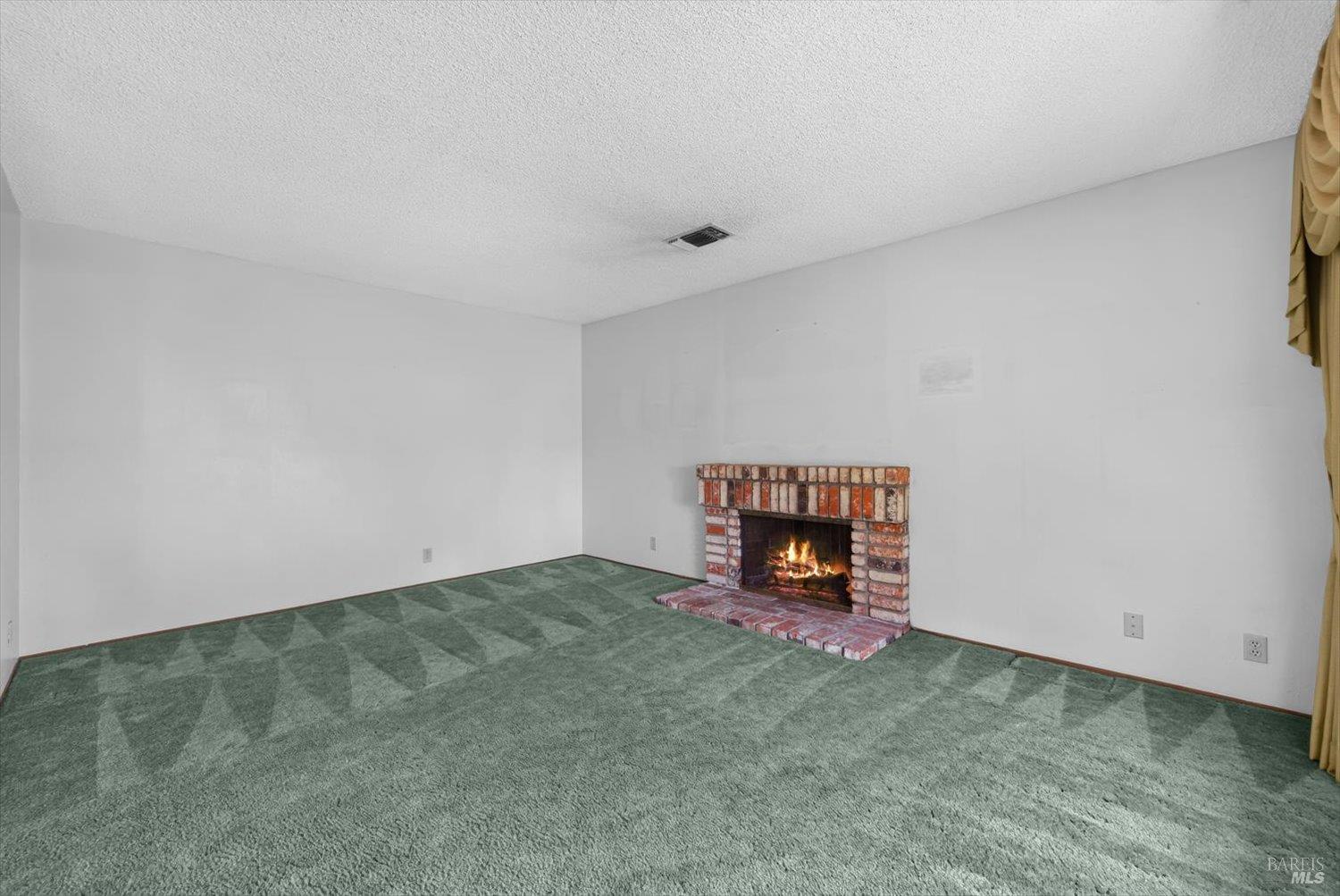 554 Asbury Lane Fairfield CA 94533