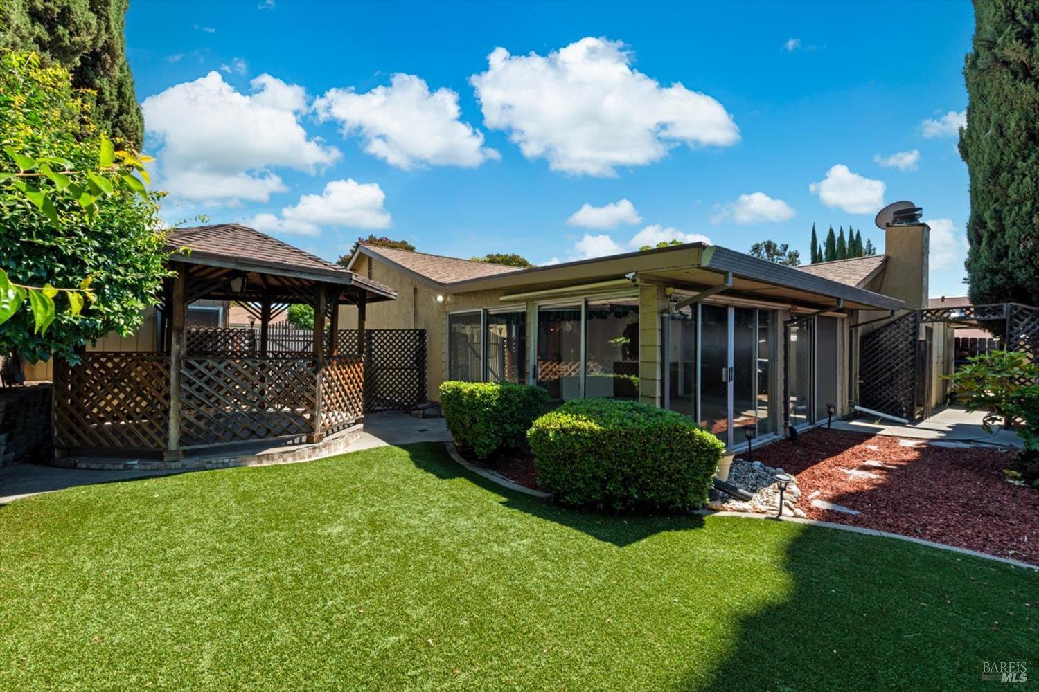 554 Asbury Lane Fairfield CA 94533