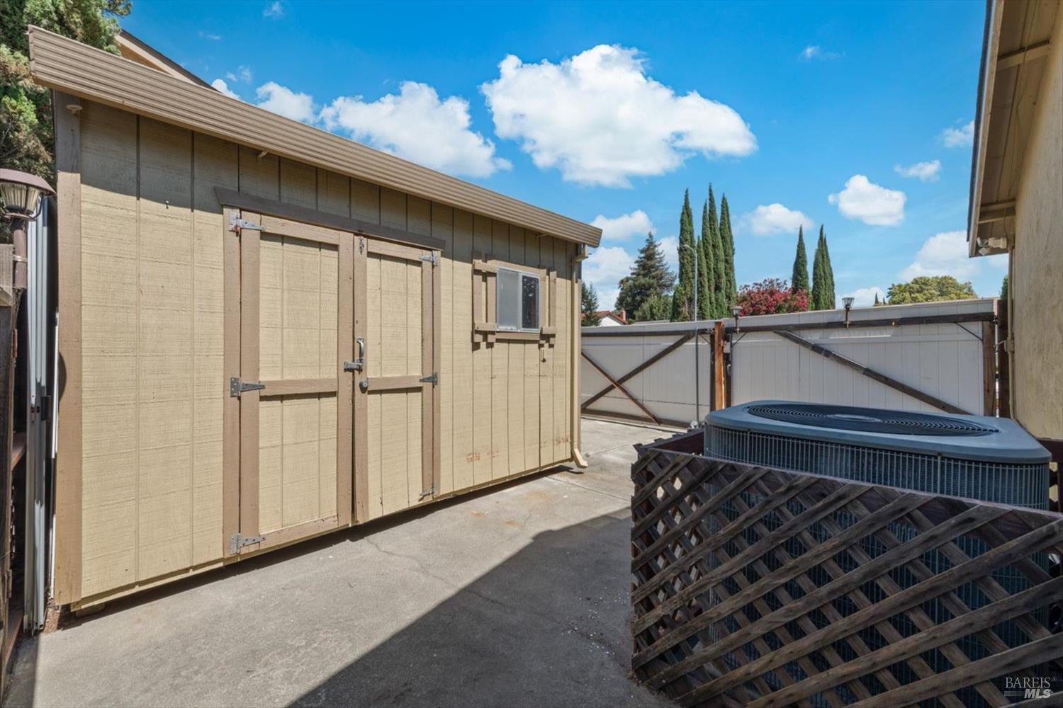 554 Asbury Lane Fairfield CA 94533