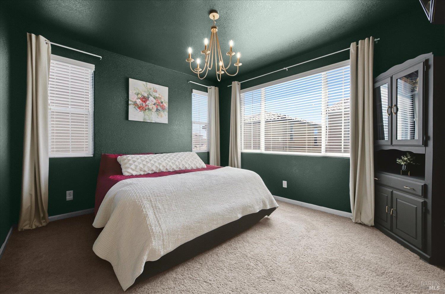 824 Tulip Street Vacaville CA 95687