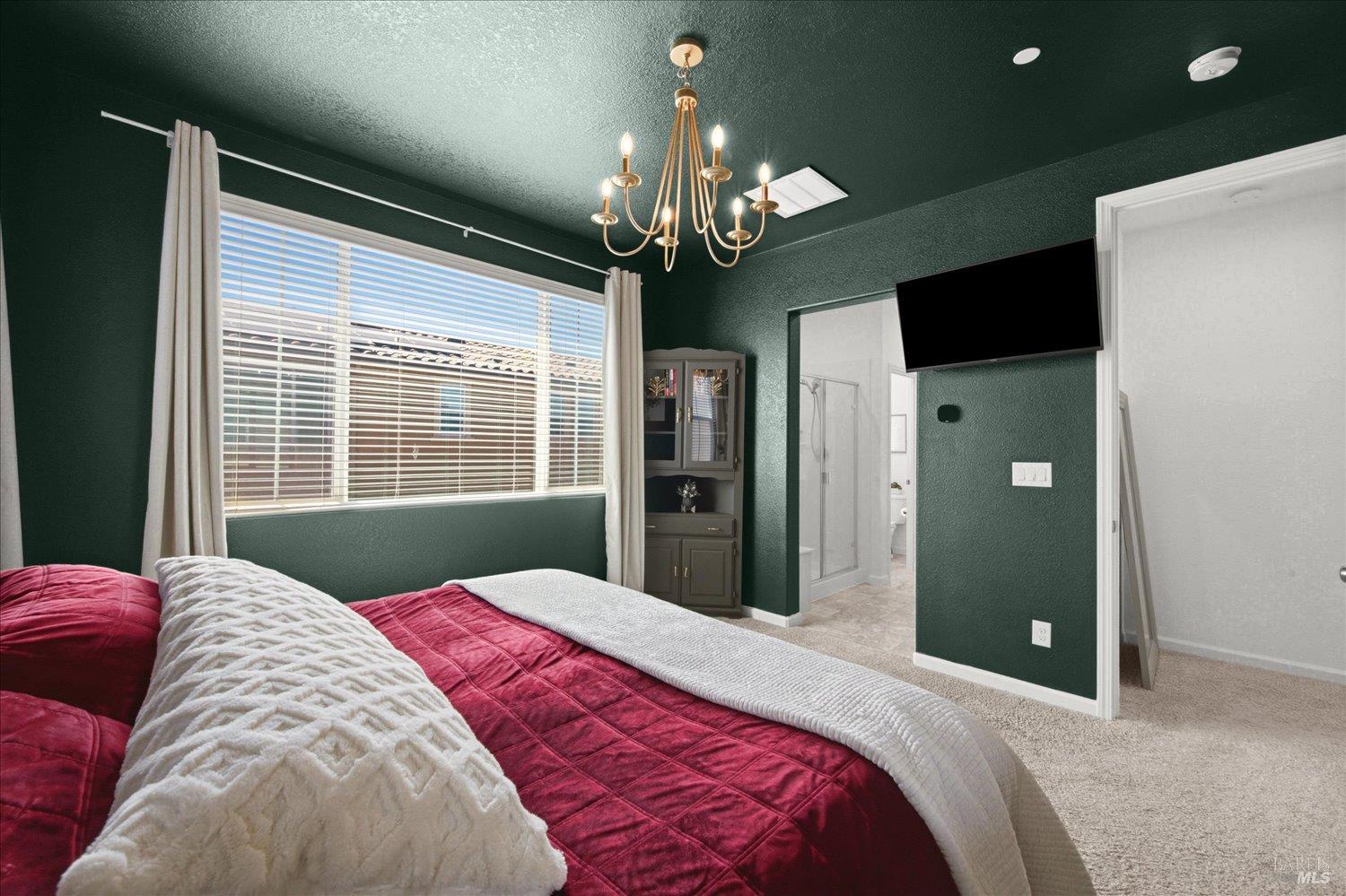 824 Tulip Street Vacaville CA 95687
