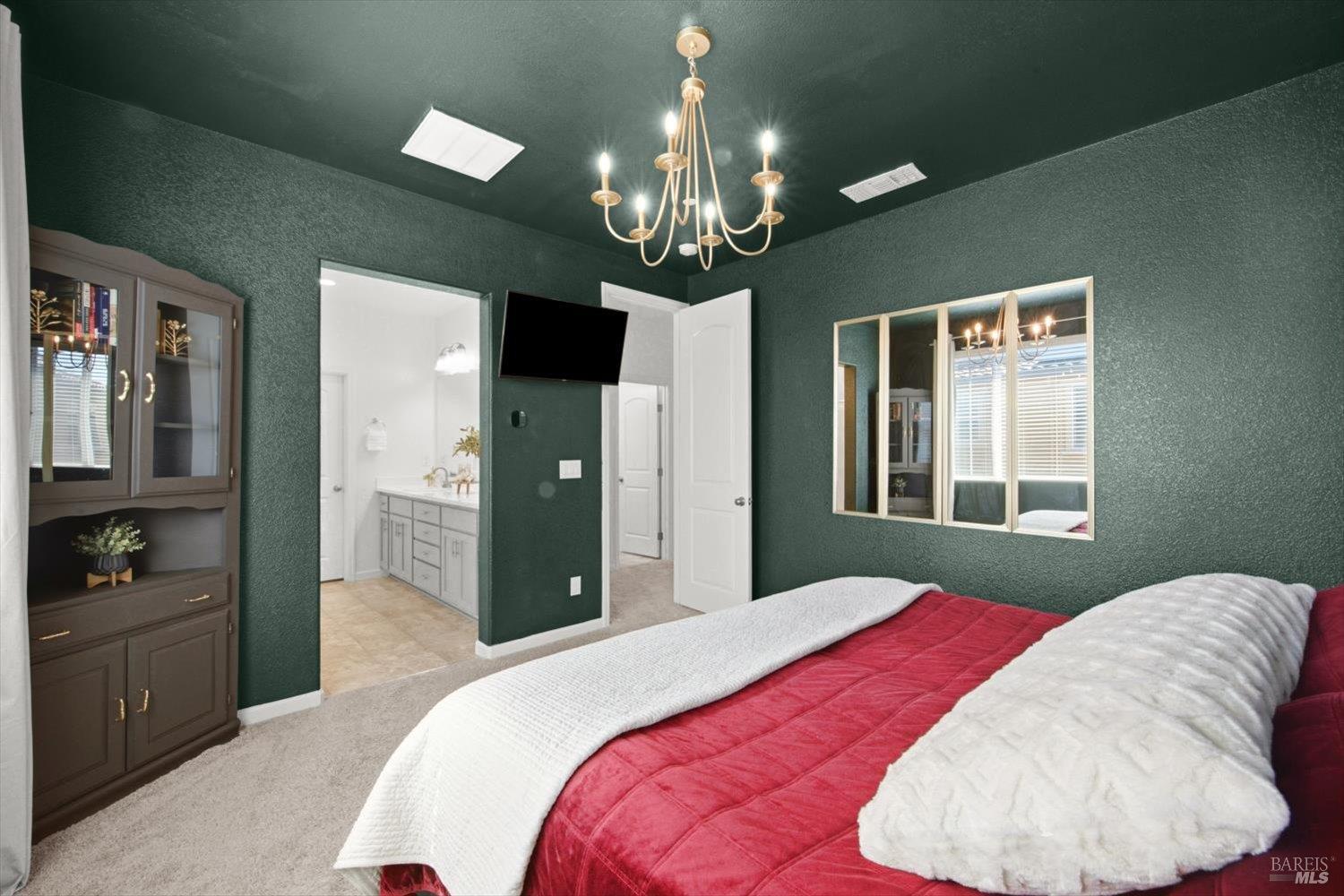 824 Tulip Street Vacaville CA 95687