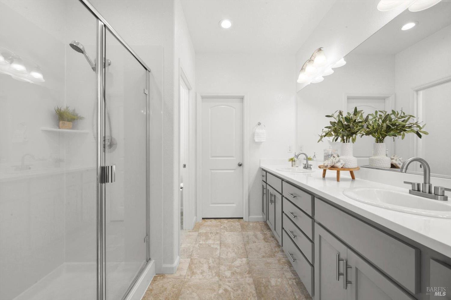 824 Tulip Street Vacaville CA 95687