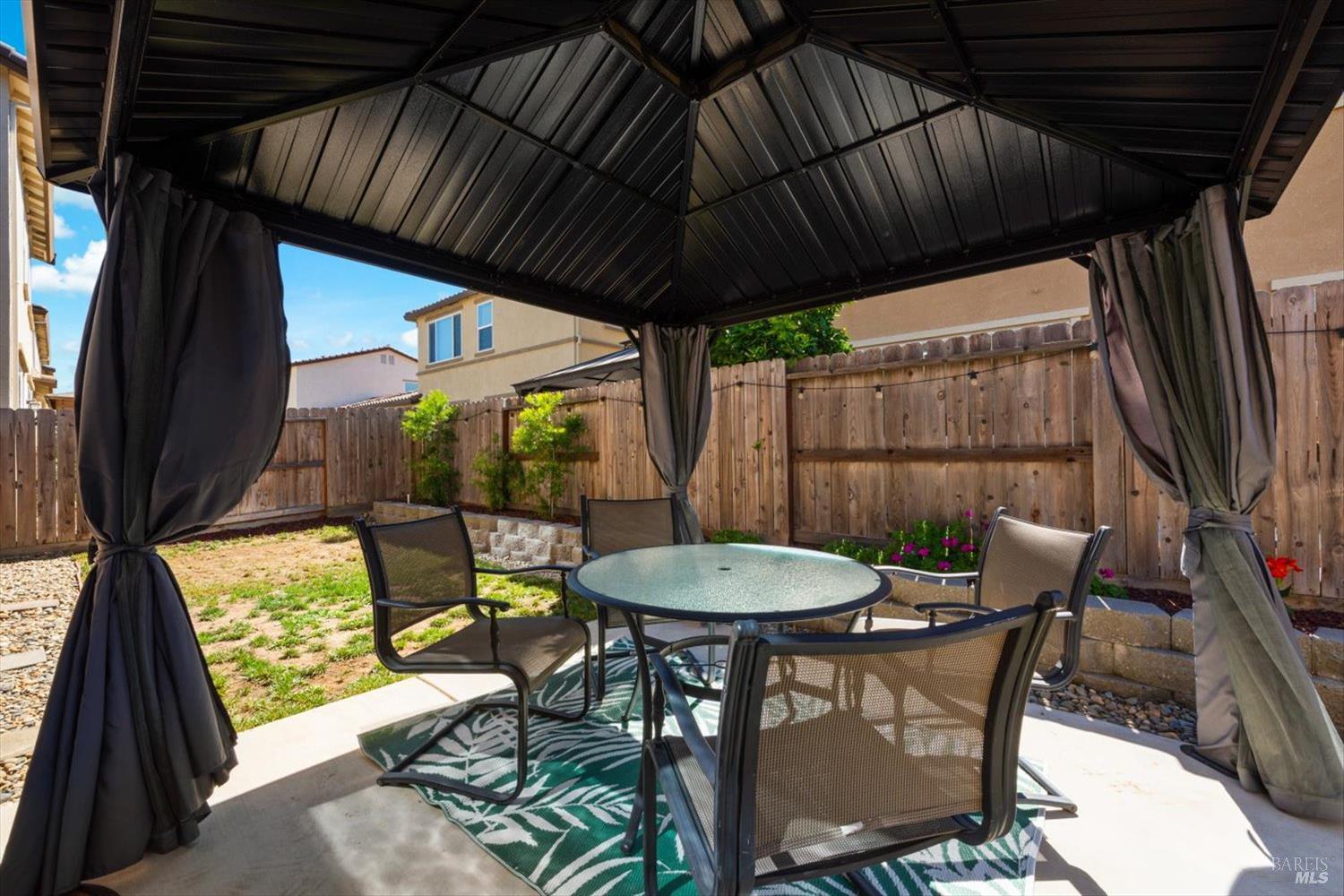 824 Tulip Street Vacaville CA 95687