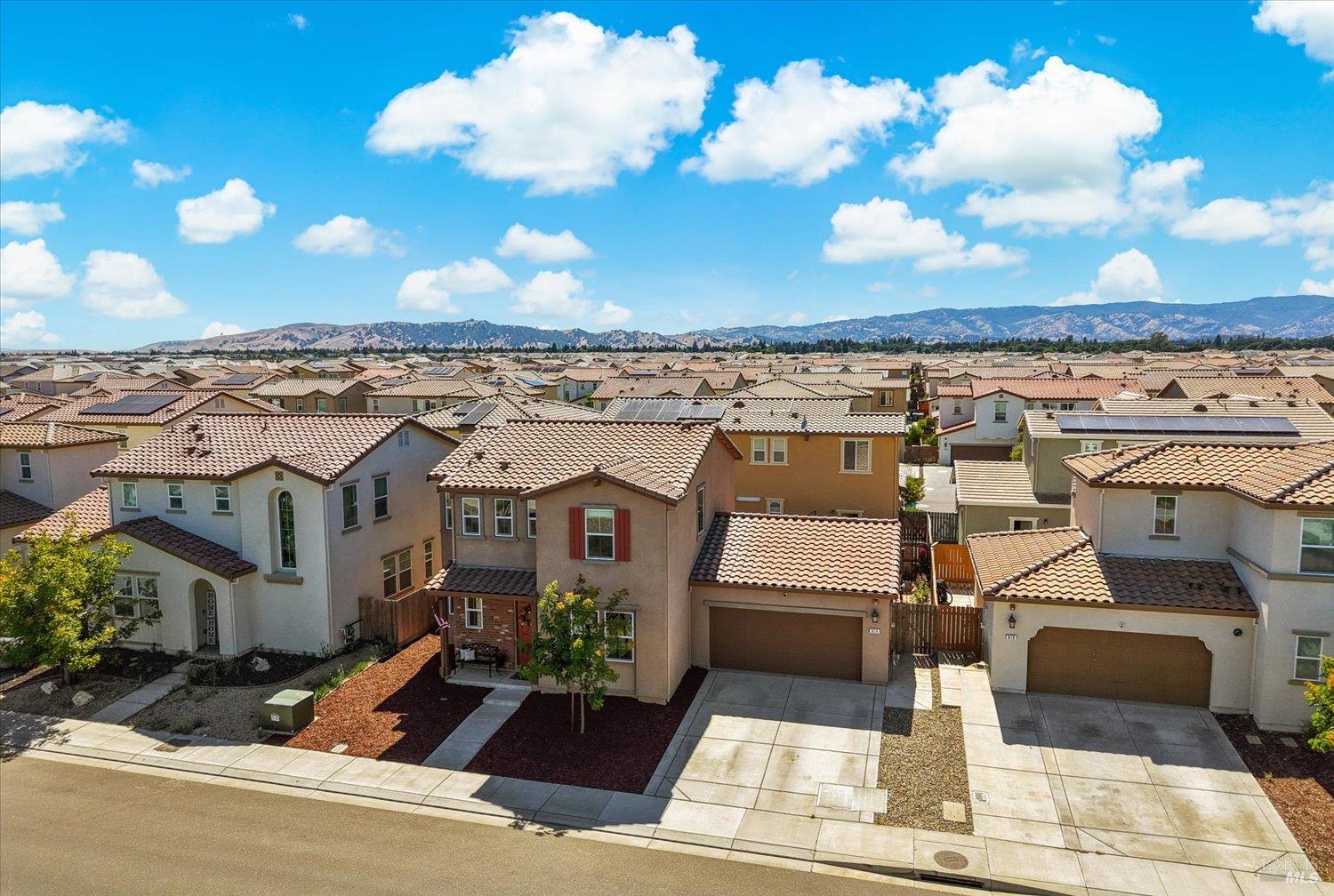 824 Tulip Street Vacaville CA 95687