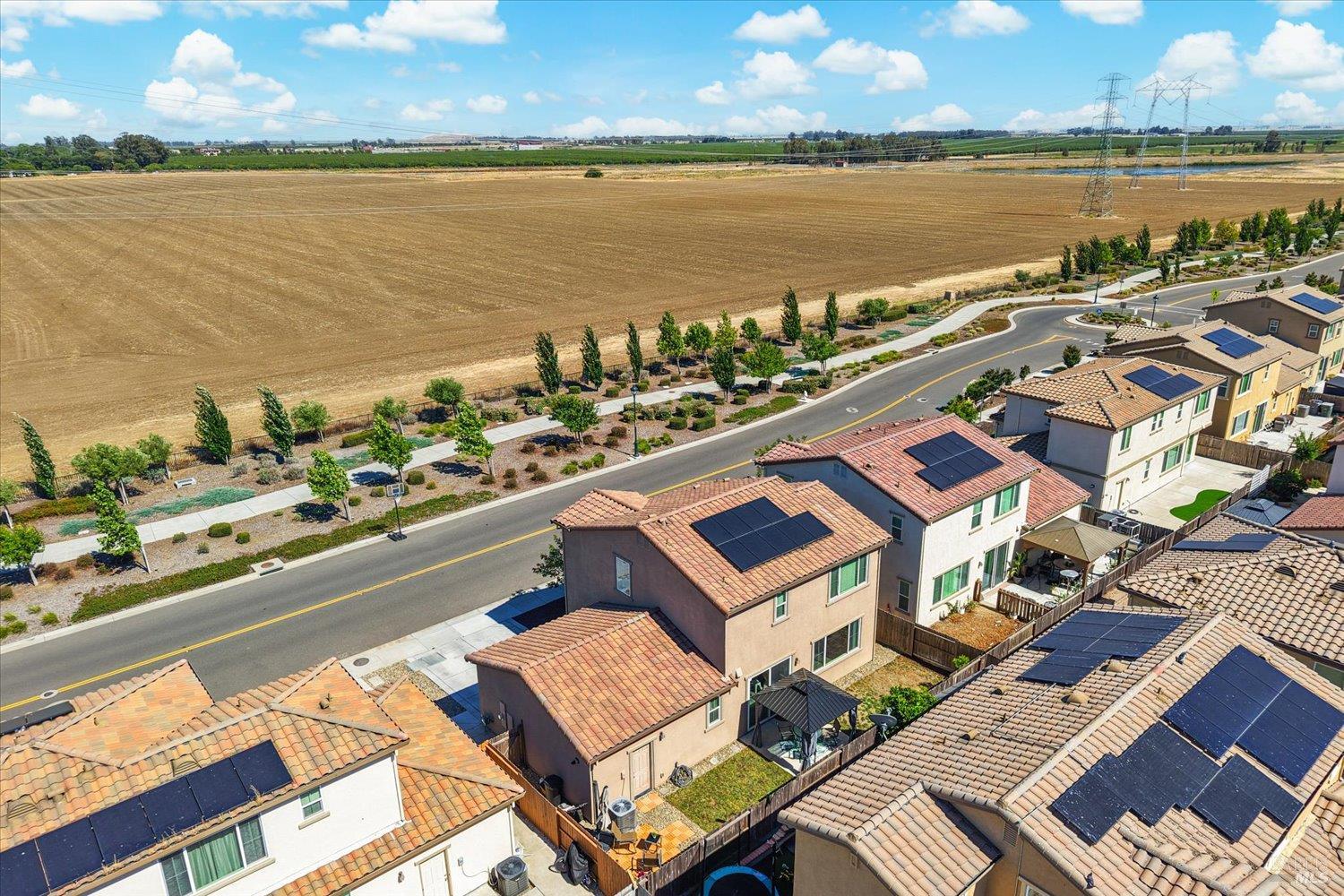 824 Tulip Street Vacaville CA 95687
