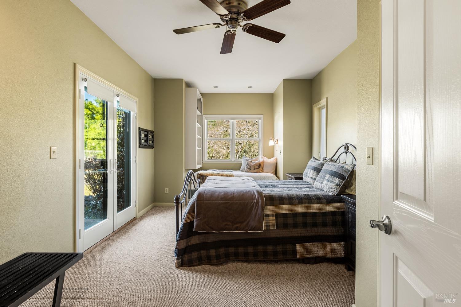 2389 Twining Road Talmage CA 95481