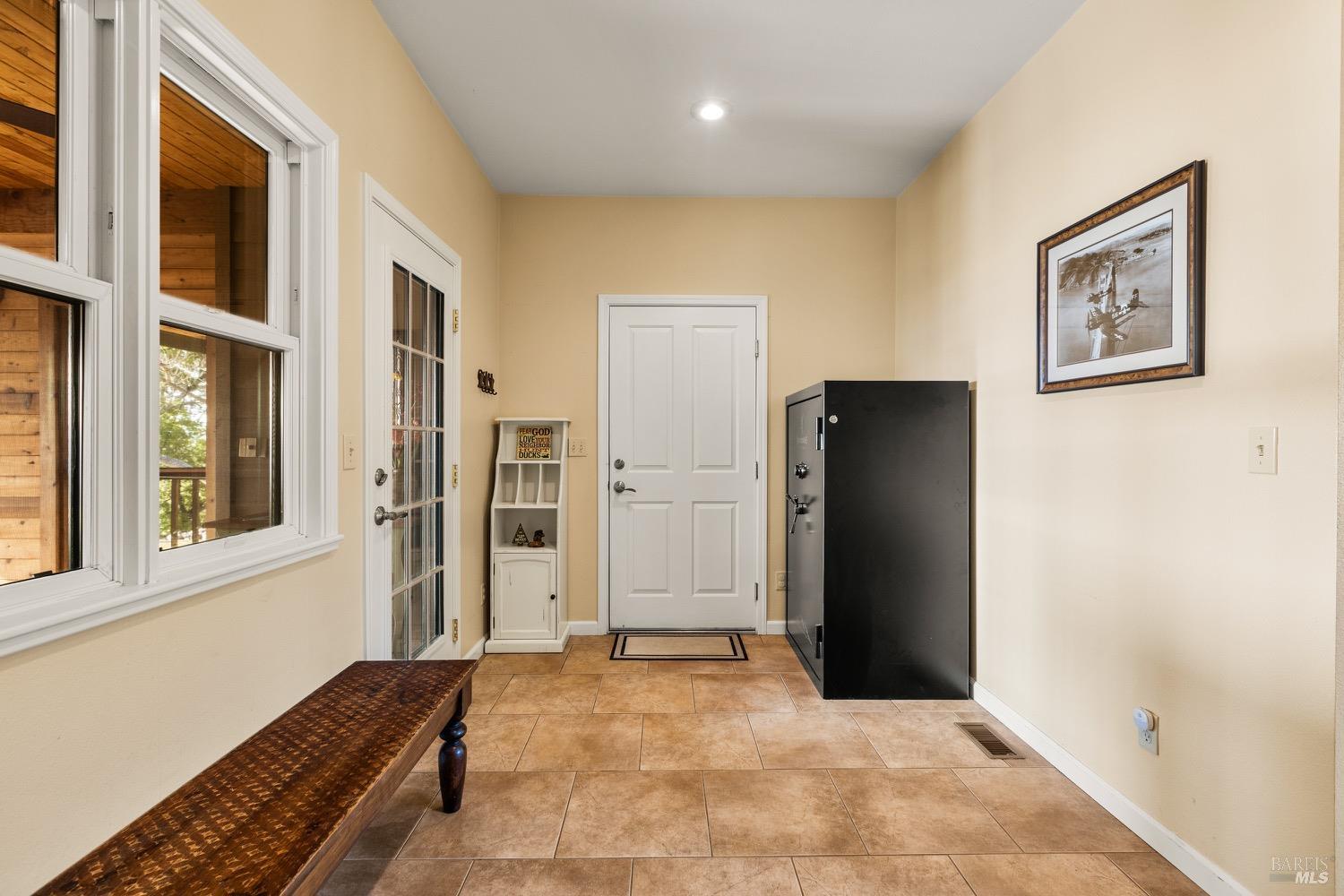 2389 Twining Road Talmage CA 95481