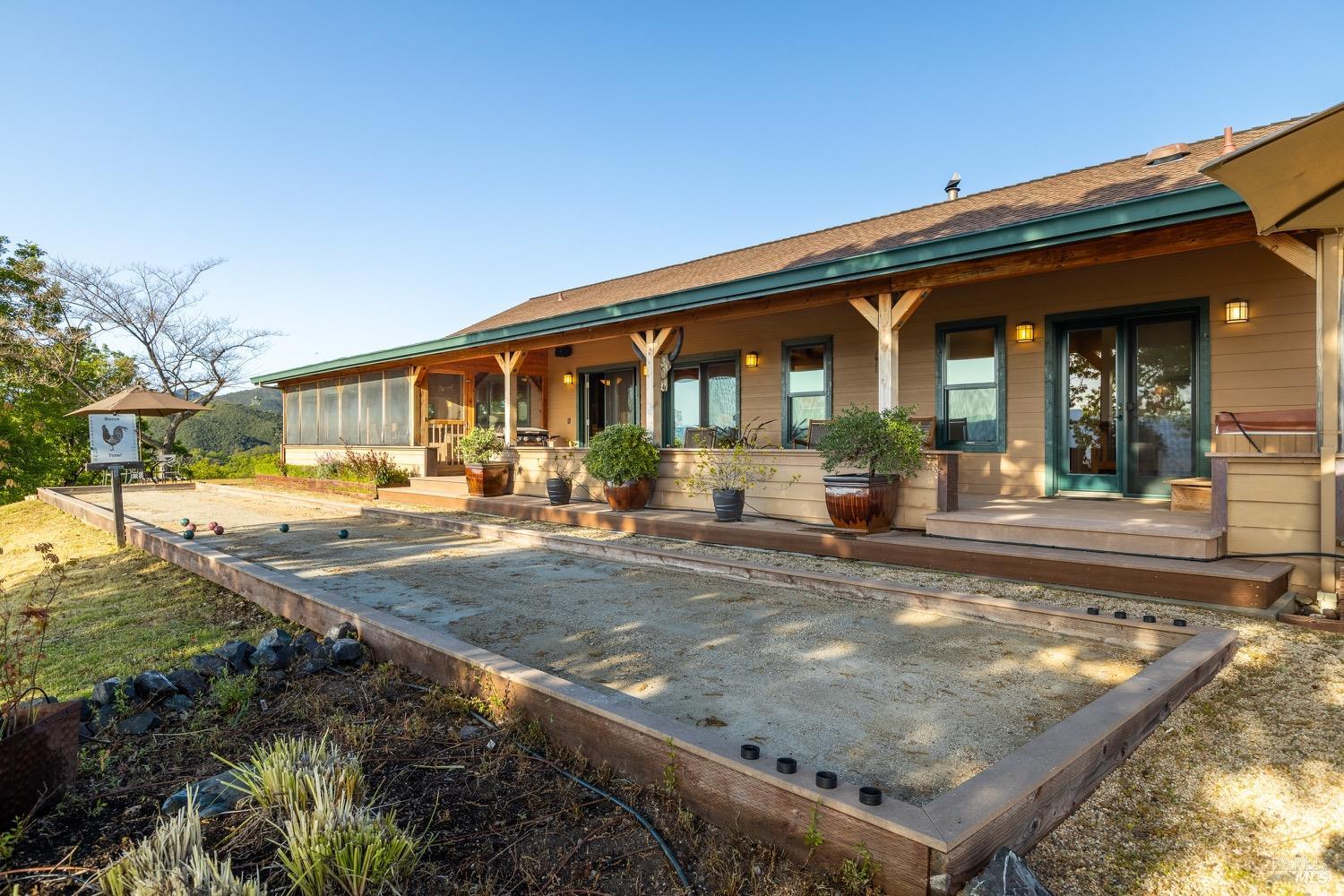 2389 Twining Road Talmage CA 95481