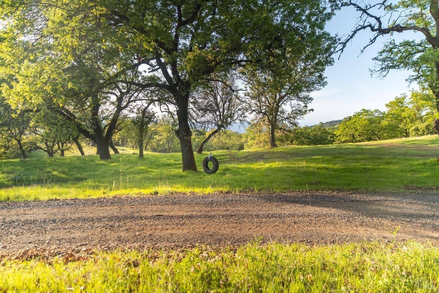 2389 Twining Road Talmage CA 95481