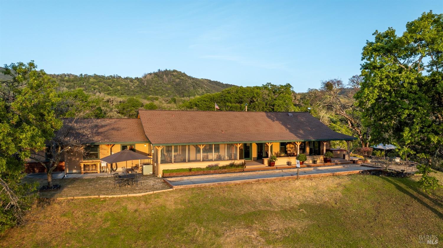 2389 Twining Road Talmage CA 95481