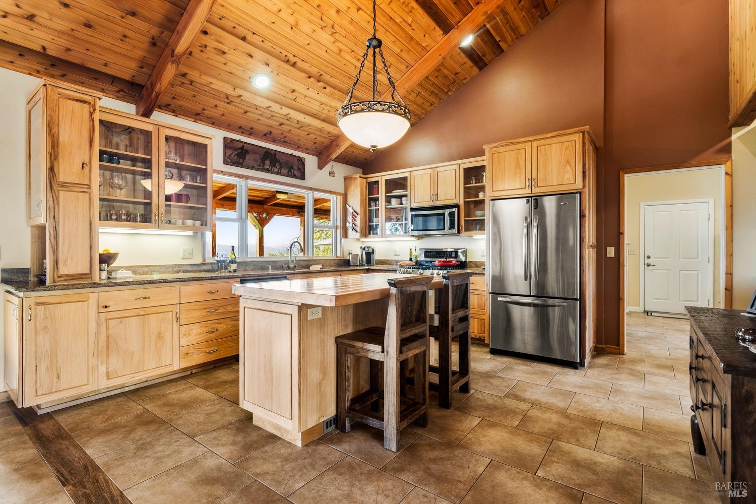 2389 Twining Road Talmage CA 95481