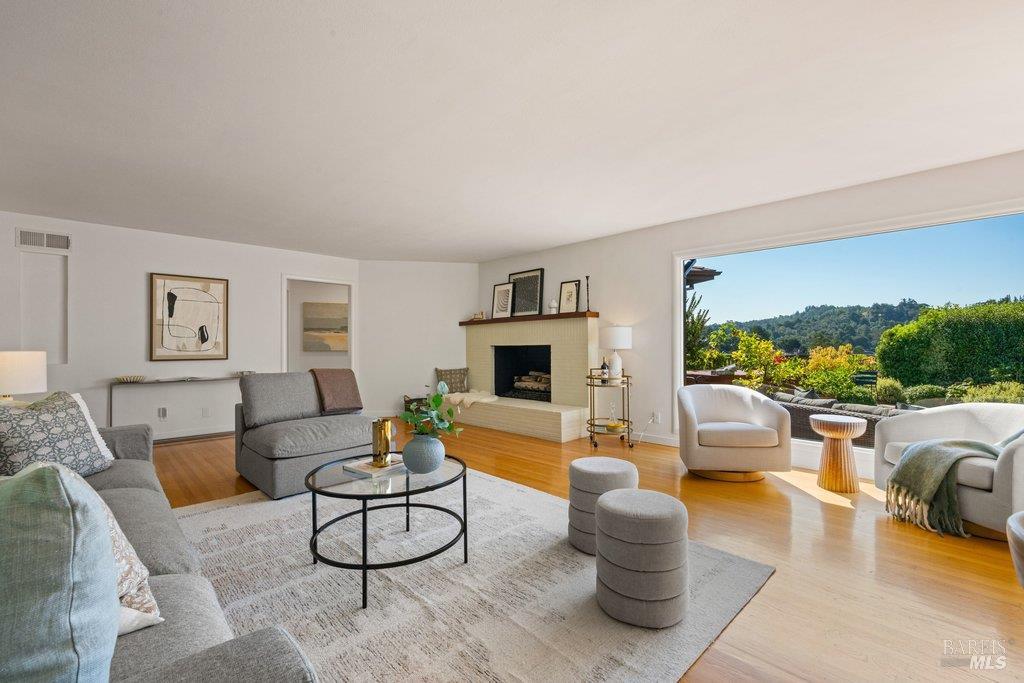 179 Hilldale Drive San Anselmo CA 94960