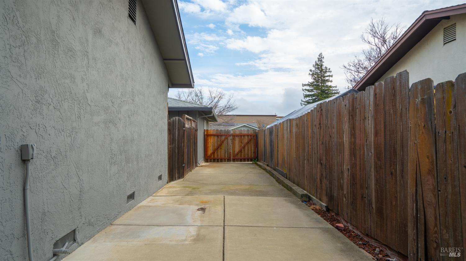 2731 Orchid Street Fairfield CA 94533