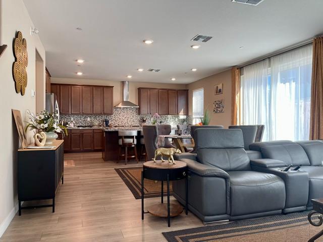 2750 Wheat Grass Street Sacramento CA 95833