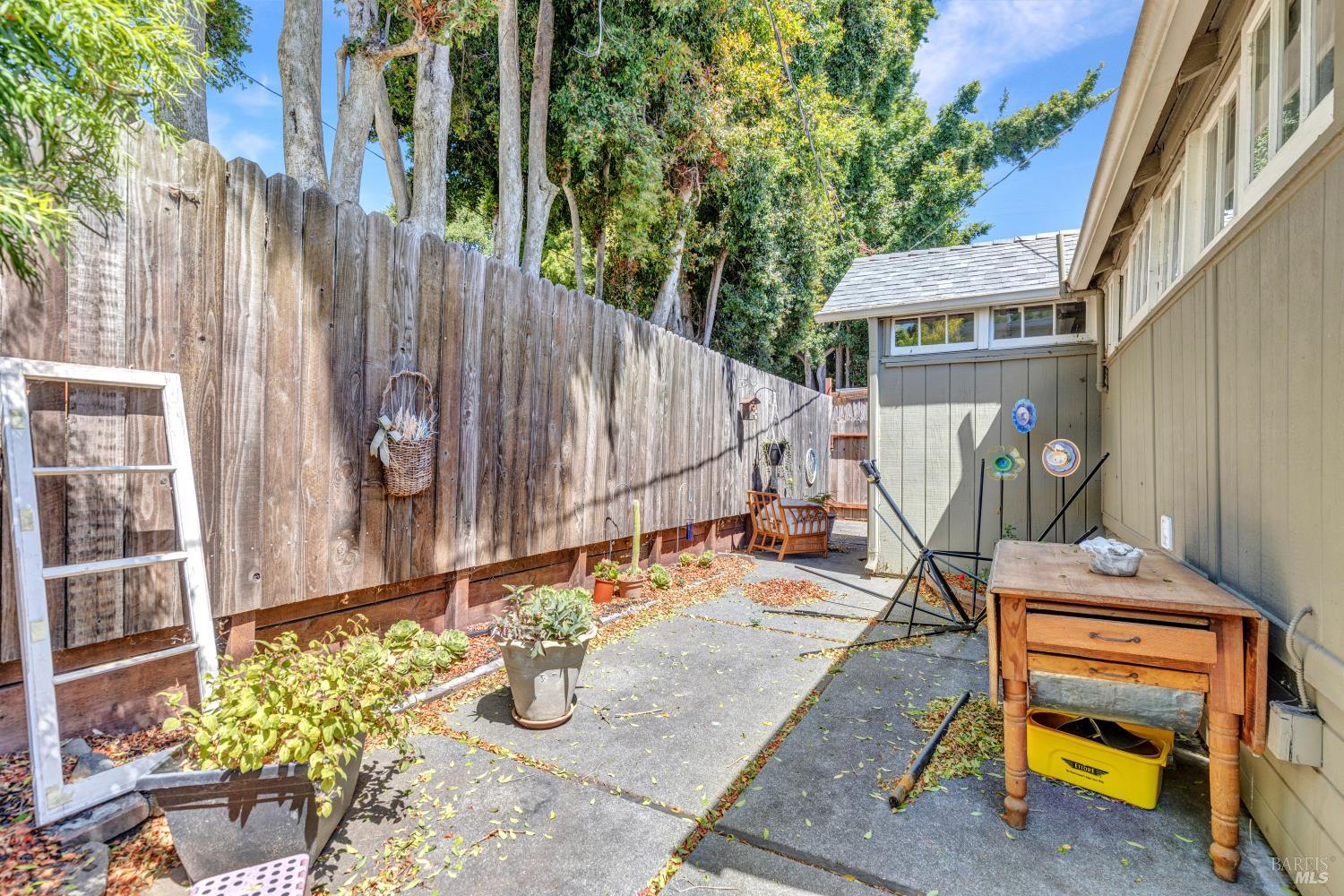807 El Dorado Street Vallejo CA 94590