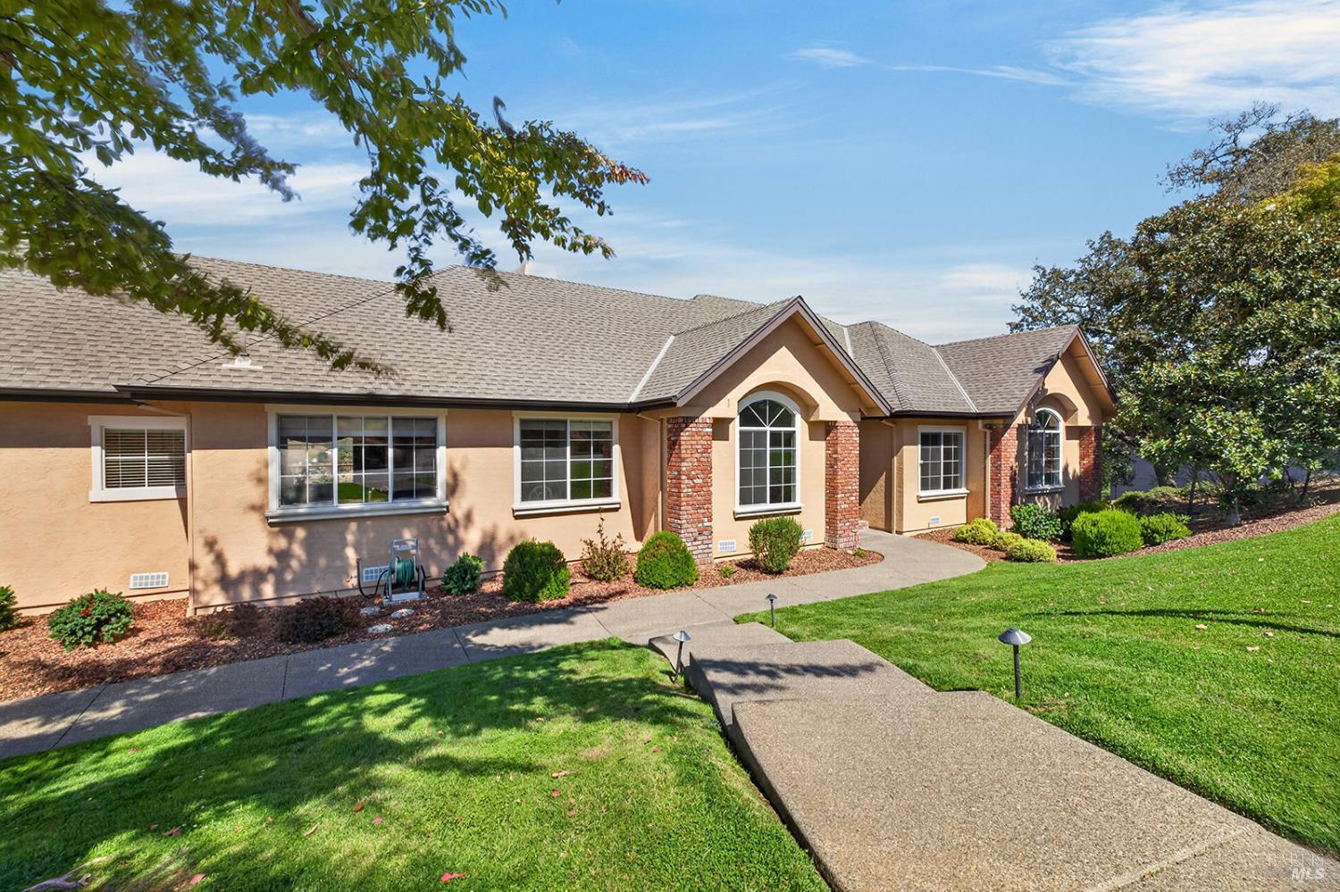 Santa Rosa CA, 6347 Meadowridge Drive