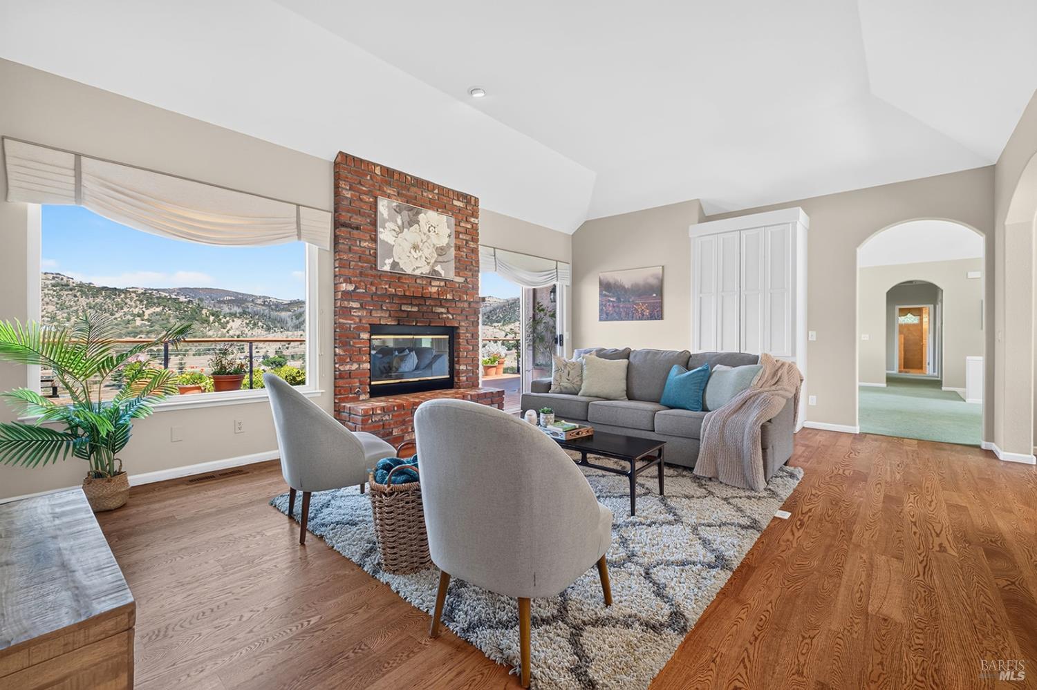 6347 Meadowridge Drive Santa Rosa CA 95409