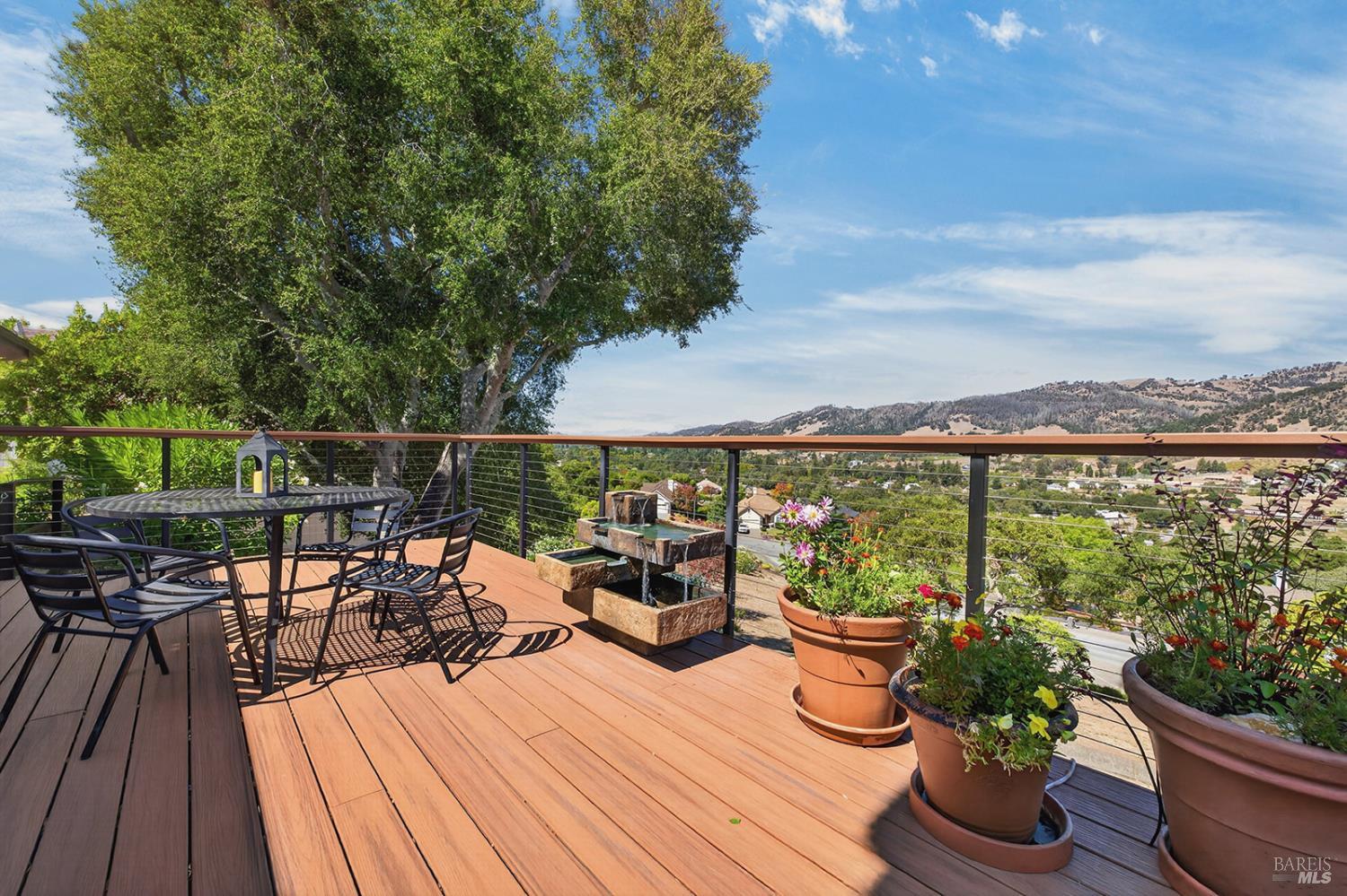 6347 Meadowridge Drive Santa Rosa CA 95409