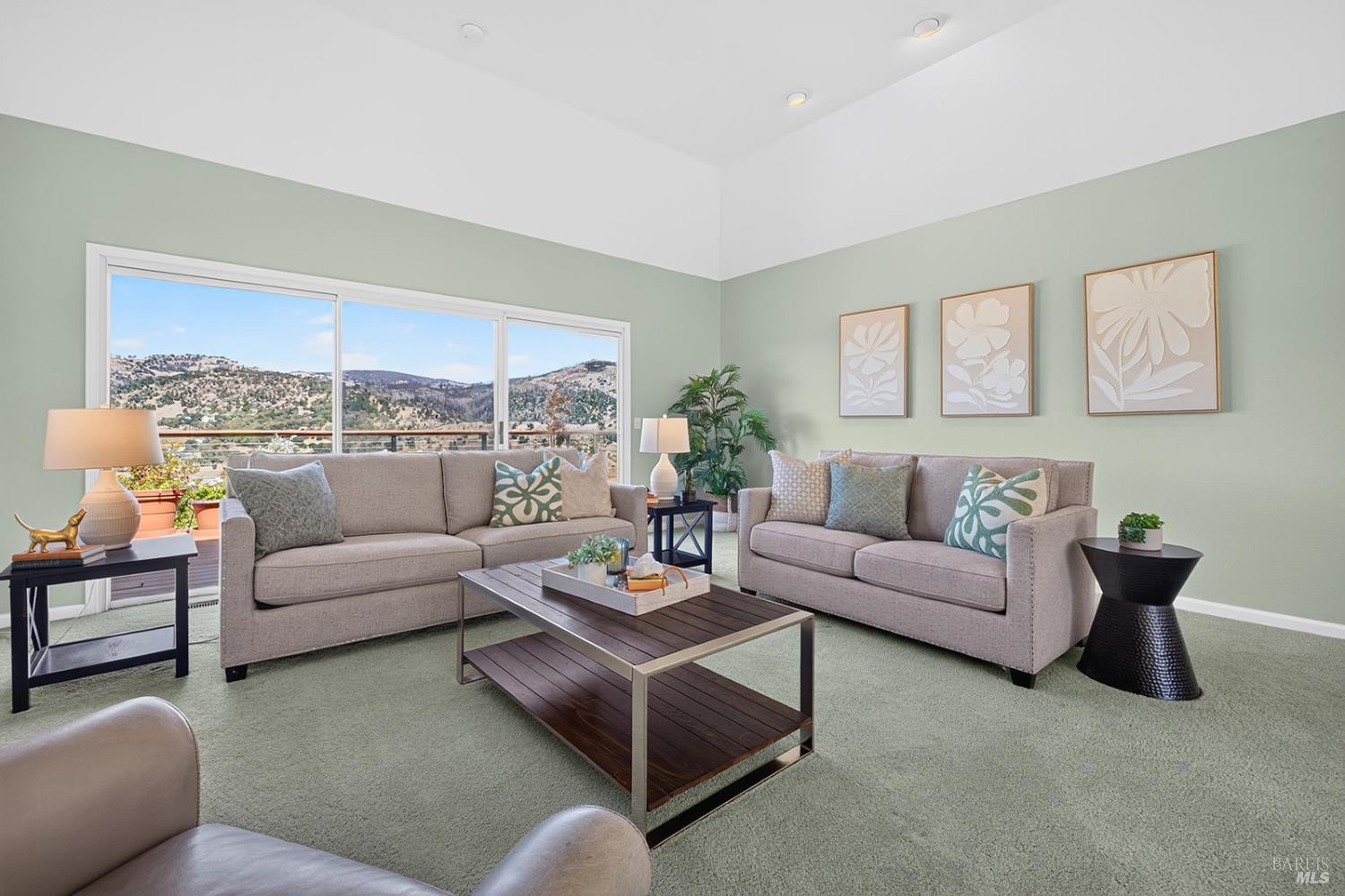 6347 Meadowridge Drive Santa Rosa CA 95409