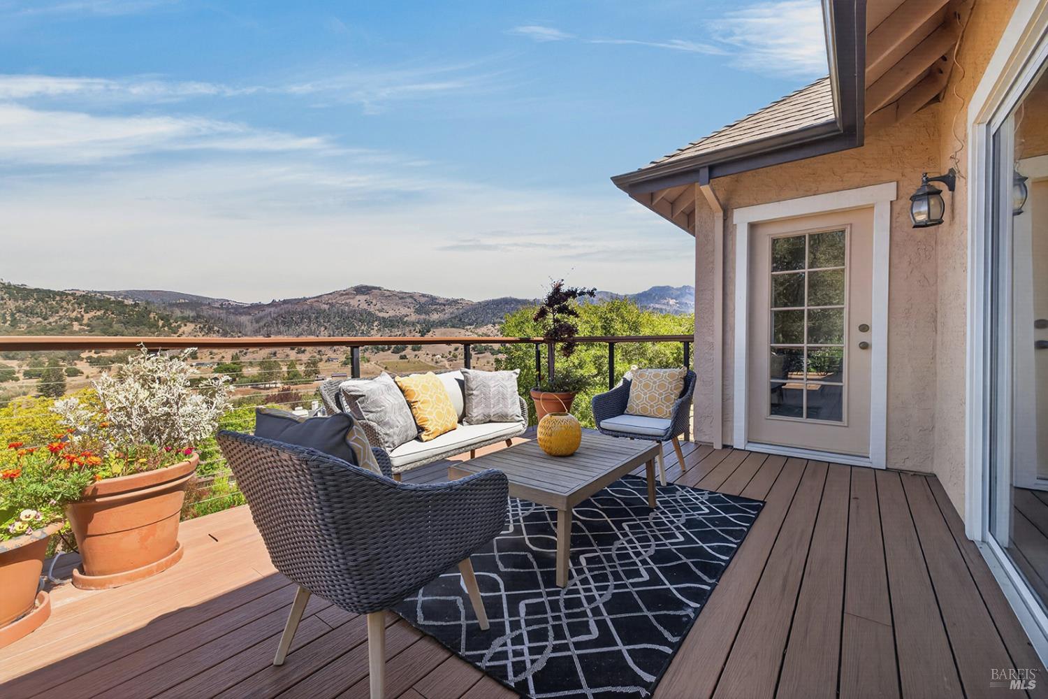 6347 Meadowridge Drive Santa Rosa CA 95409